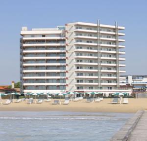 Hotel Adriatic Palace 4*