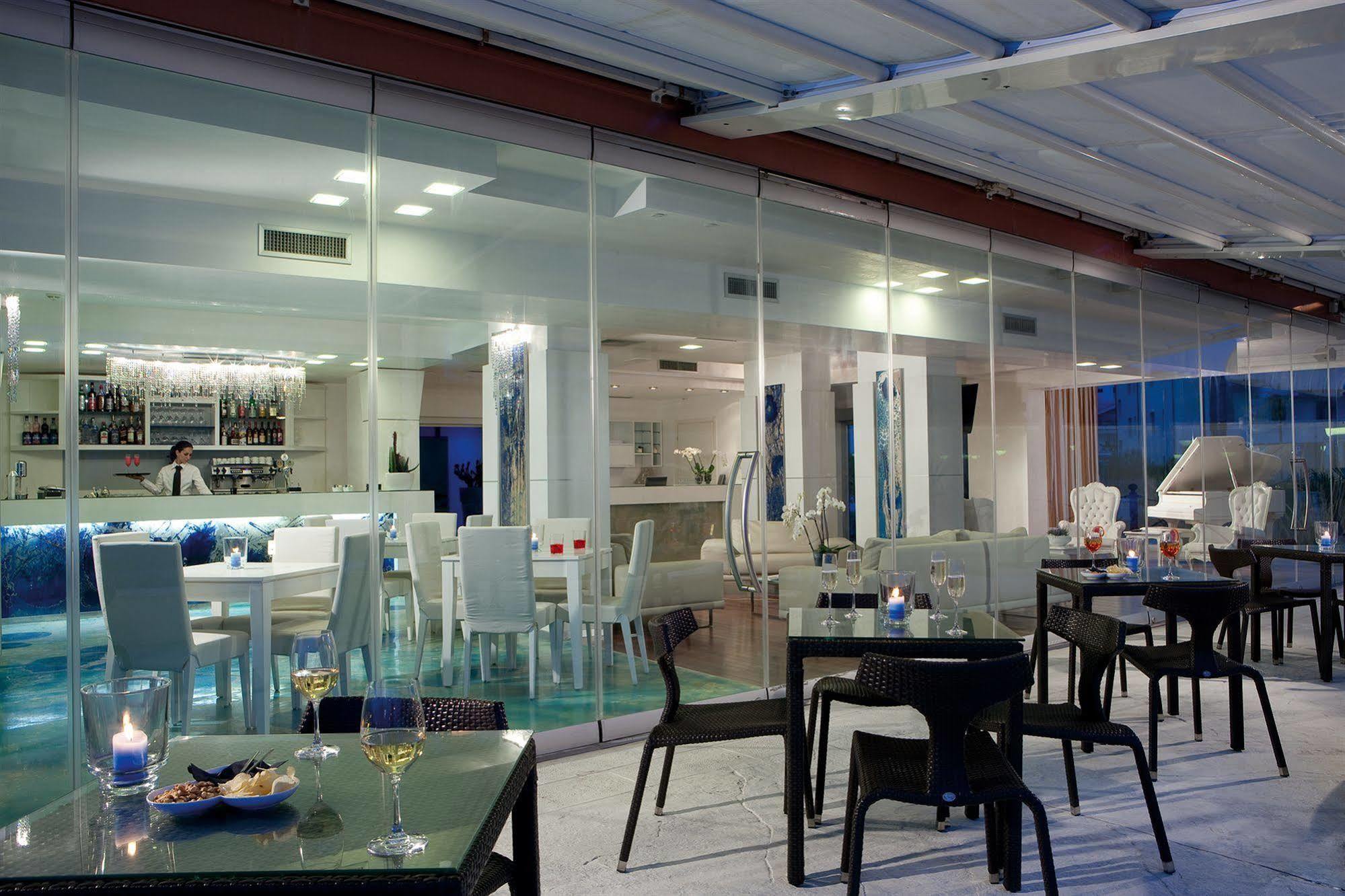 Hotel Adriatic Palace 4*